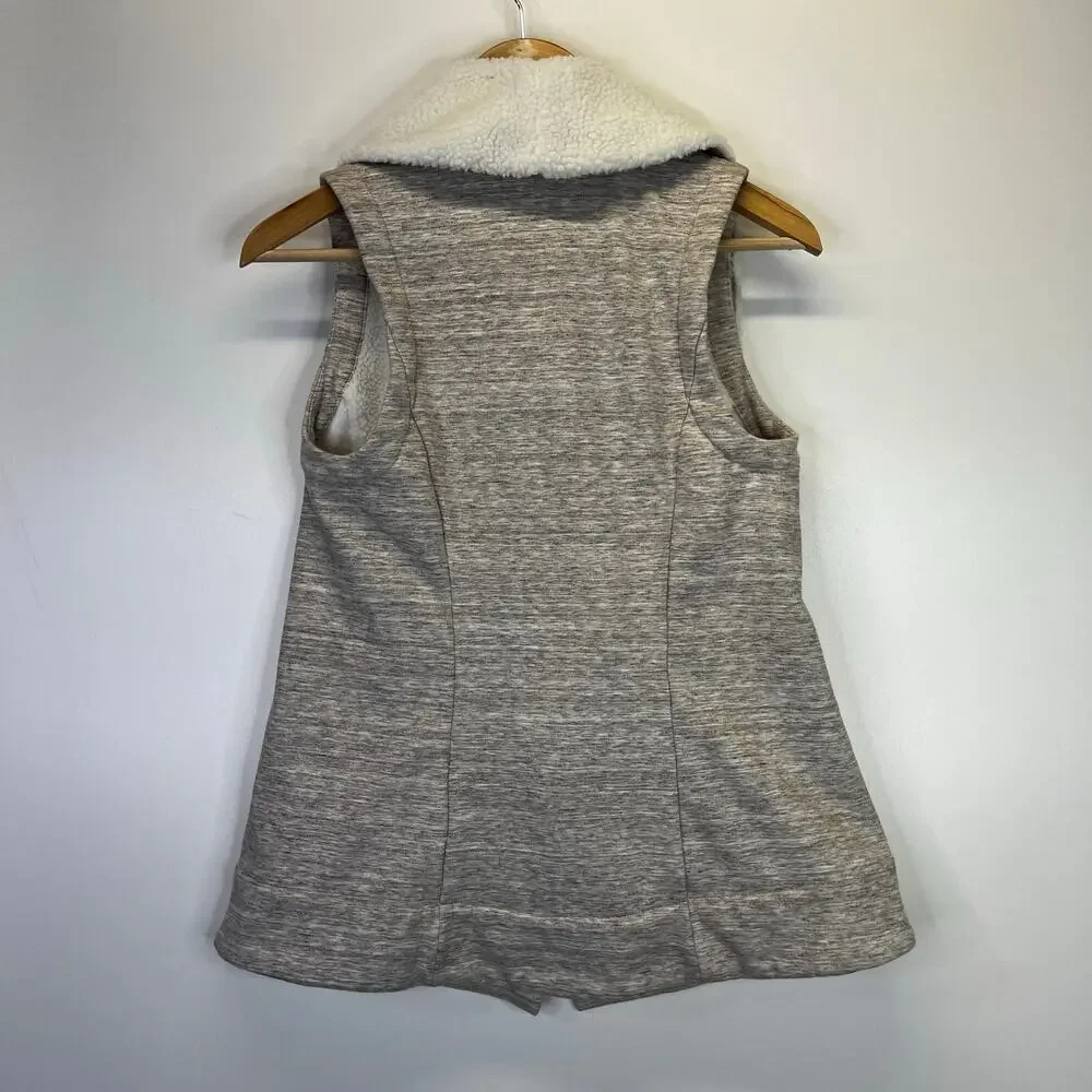 Athleta Apres Anything Sherpa vest gray white - XXS